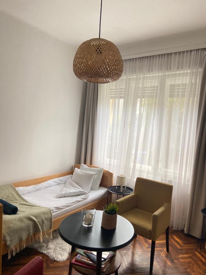 Flora Apartment Novi Sad Extérieur photo
